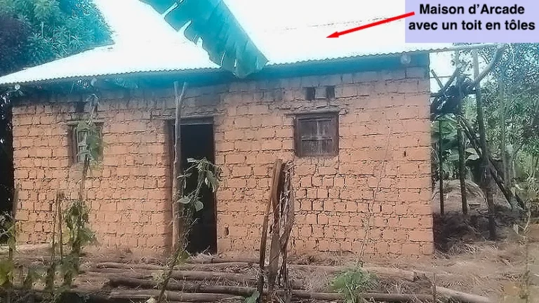 CR_SAB2024_maison_Arcade_en_toles